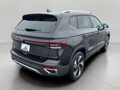 2026 Volkswagen Taos SE 4MOTION