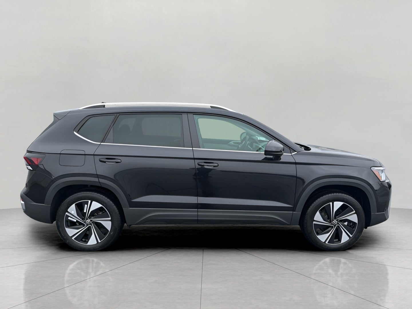 2026 Volkswagen Taos SE 4MOTION