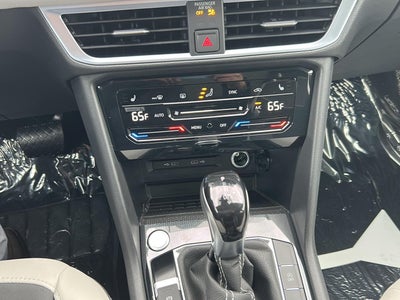 2026 Volkswagen Taos SE 4MOTION