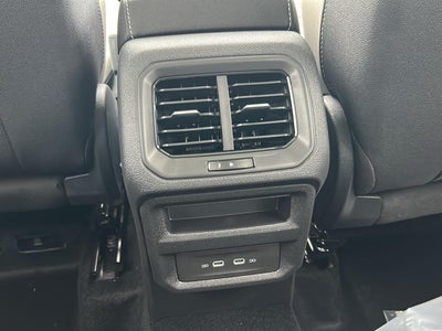 2026 Volkswagen Taos SE 4MOTION