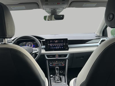 2026 Volkswagen Taos SE 4MOTION