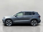 2026 Volkswagen Taos SE 4MOTION