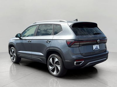 2026 Volkswagen Taos SE 4MOTION