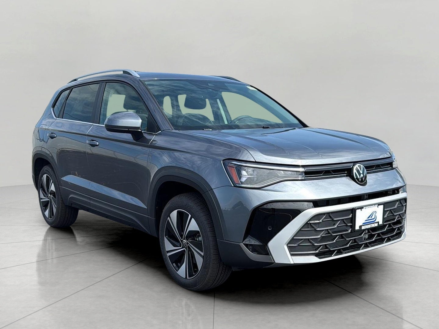 2026 Volkswagen Taos SE 4MOTION