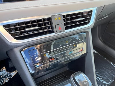 2026 Volkswagen Taos SE 4MOTION