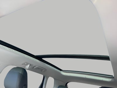 2025 Volkswagen Taos SE 4MOTION