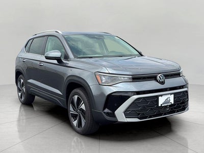 2026 Volkswagen Taos SE 4MOTION
