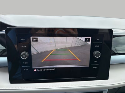 2026 Volkswagen Taos SE 4MOTION