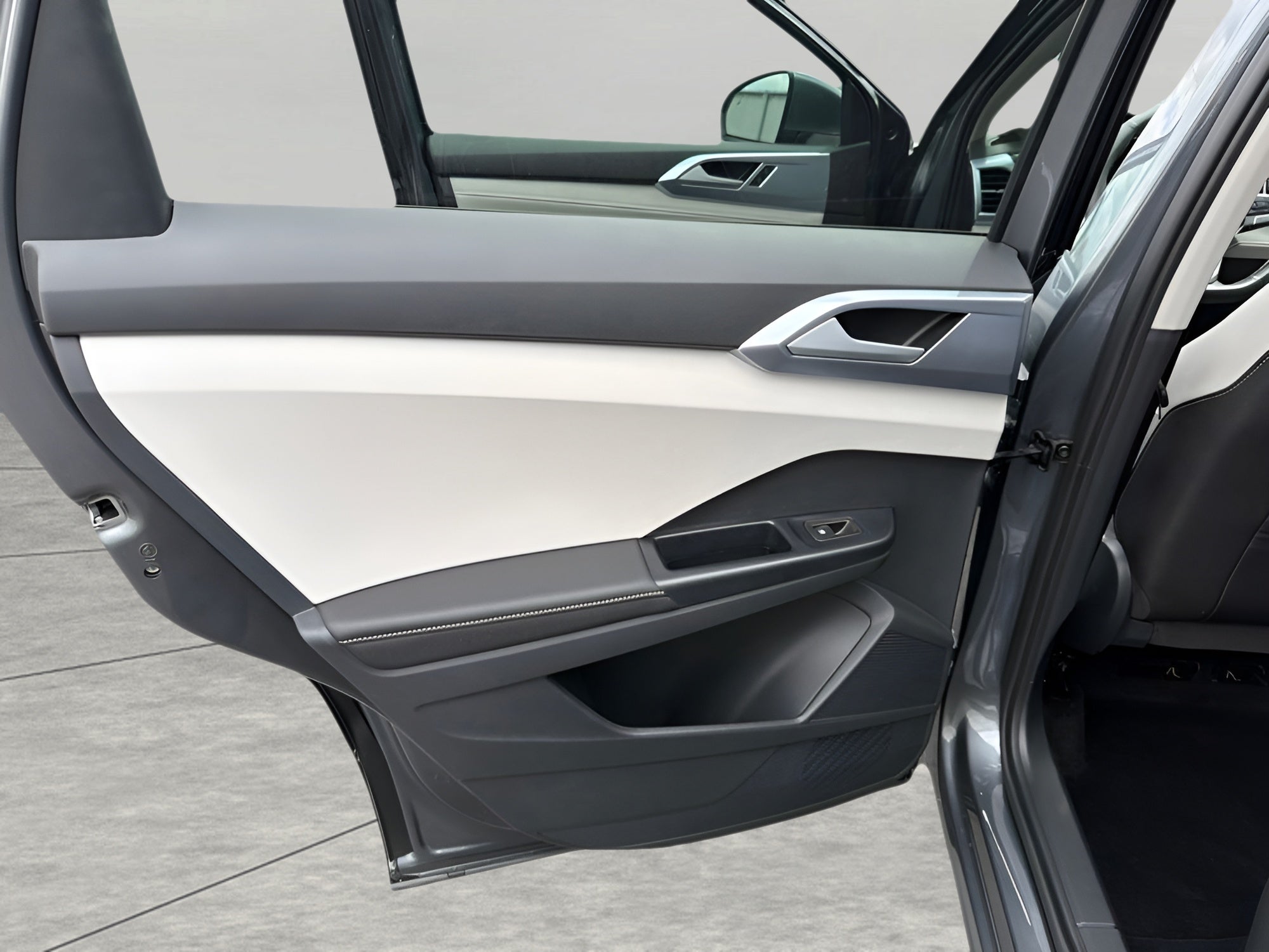 2026 Volkswagen Taos SE 4MOTION