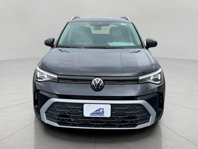2025 Volkswagen Taos SE 4MOTION