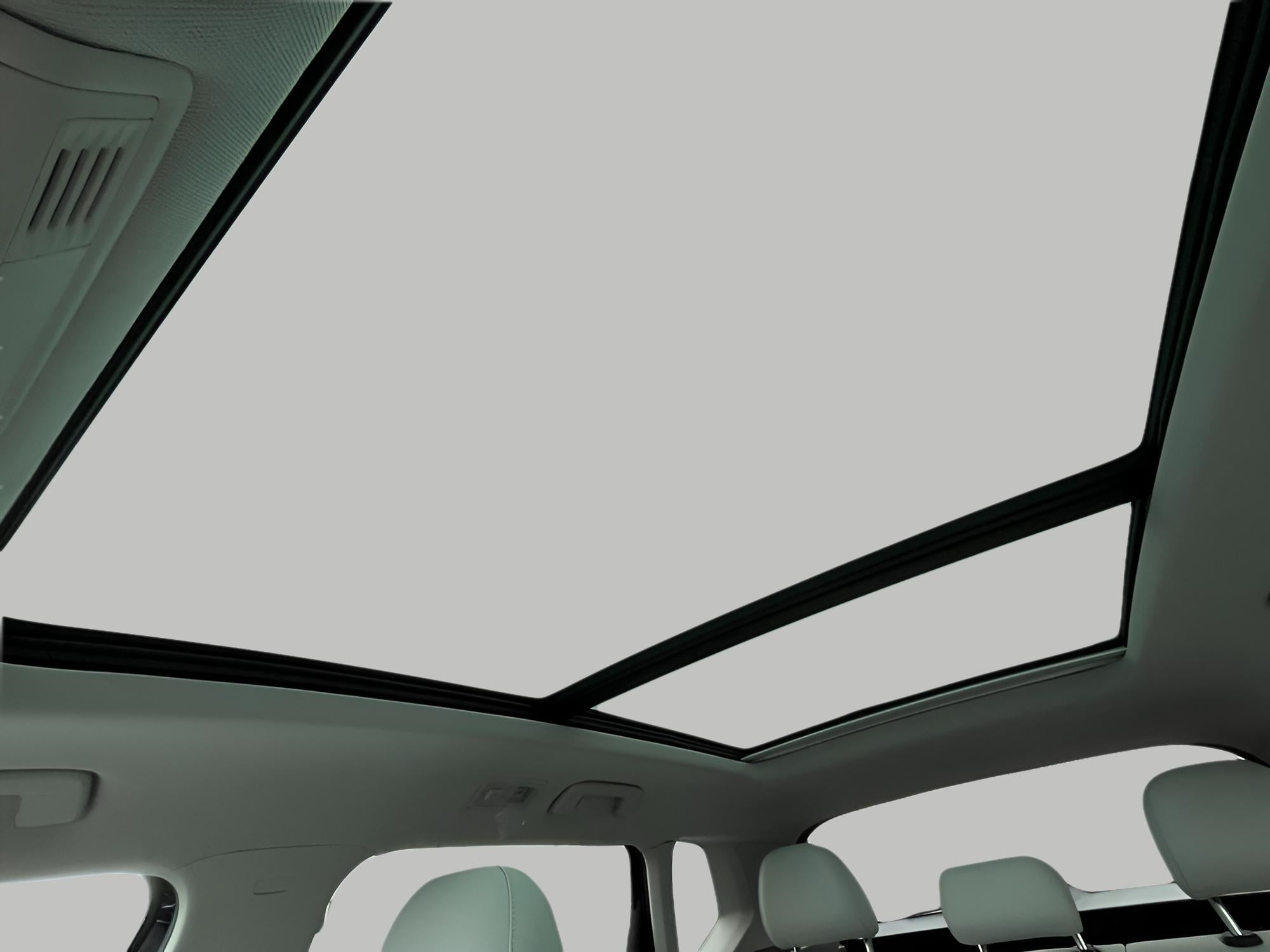 2025 Volkswagen Taos SE 4MOTION