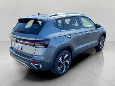 2026 Volkswagen Taos SE 4MOTION