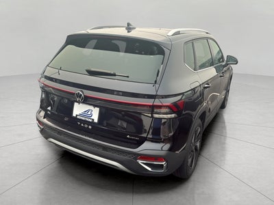 2025 Volkswagen Taos SE 4MOTION