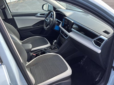 2027 Volkswagen Taos SE 4MOTION