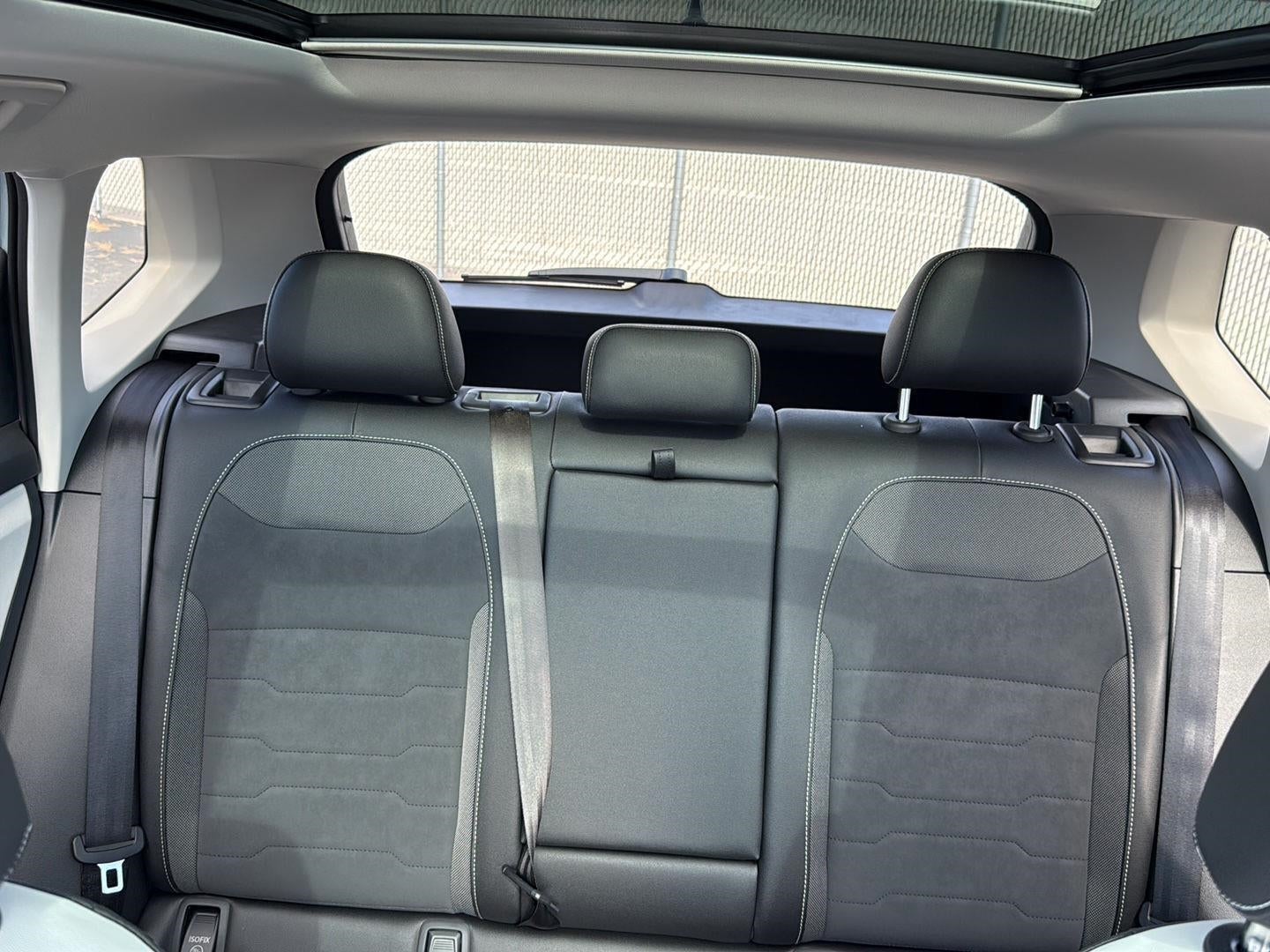 2027 Volkswagen Taos SE 4MOTION