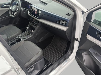 2024 Volkswagen Taos SE 4MOTION