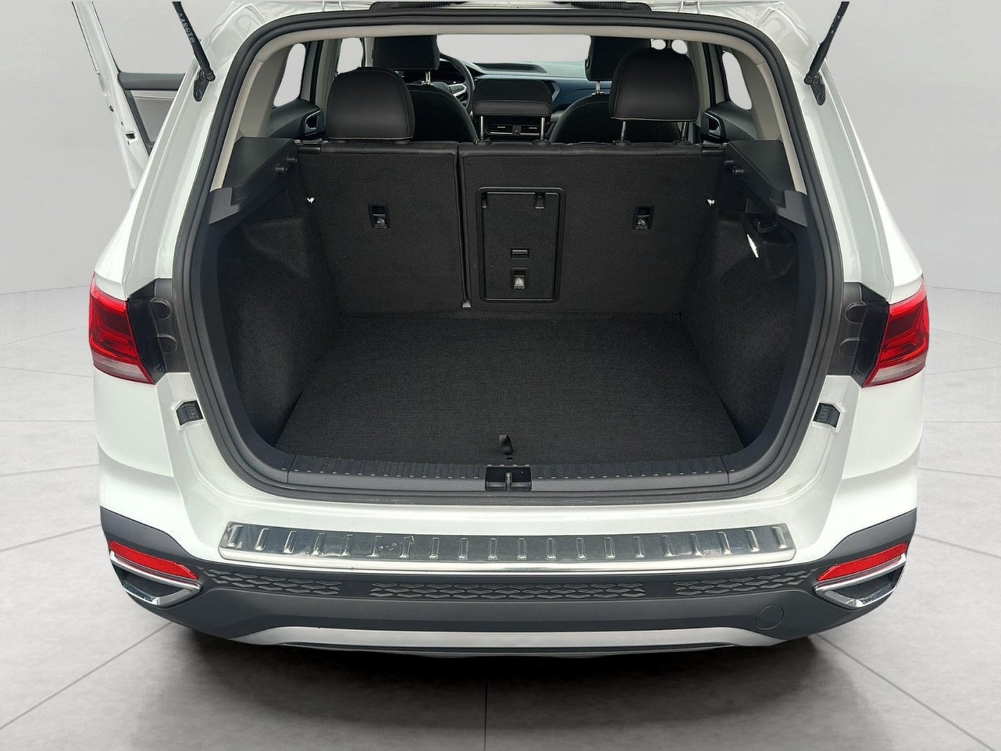 2024 Volkswagen Taos SE 4MOTION