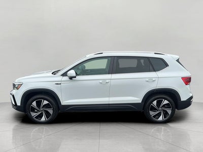 2024 Volkswagen Taos SE 4MOTION