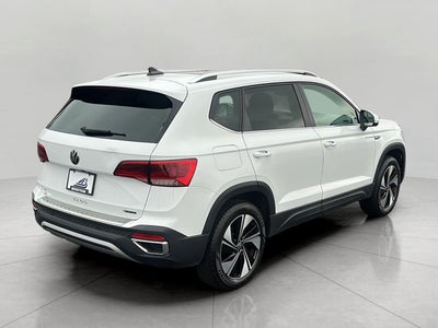 2024 Volkswagen Taos SE 4MOTION