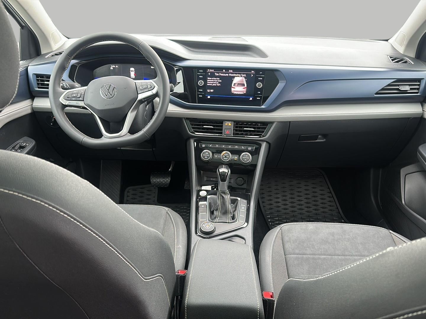 2024 Volkswagen Taos SE 4MOTION