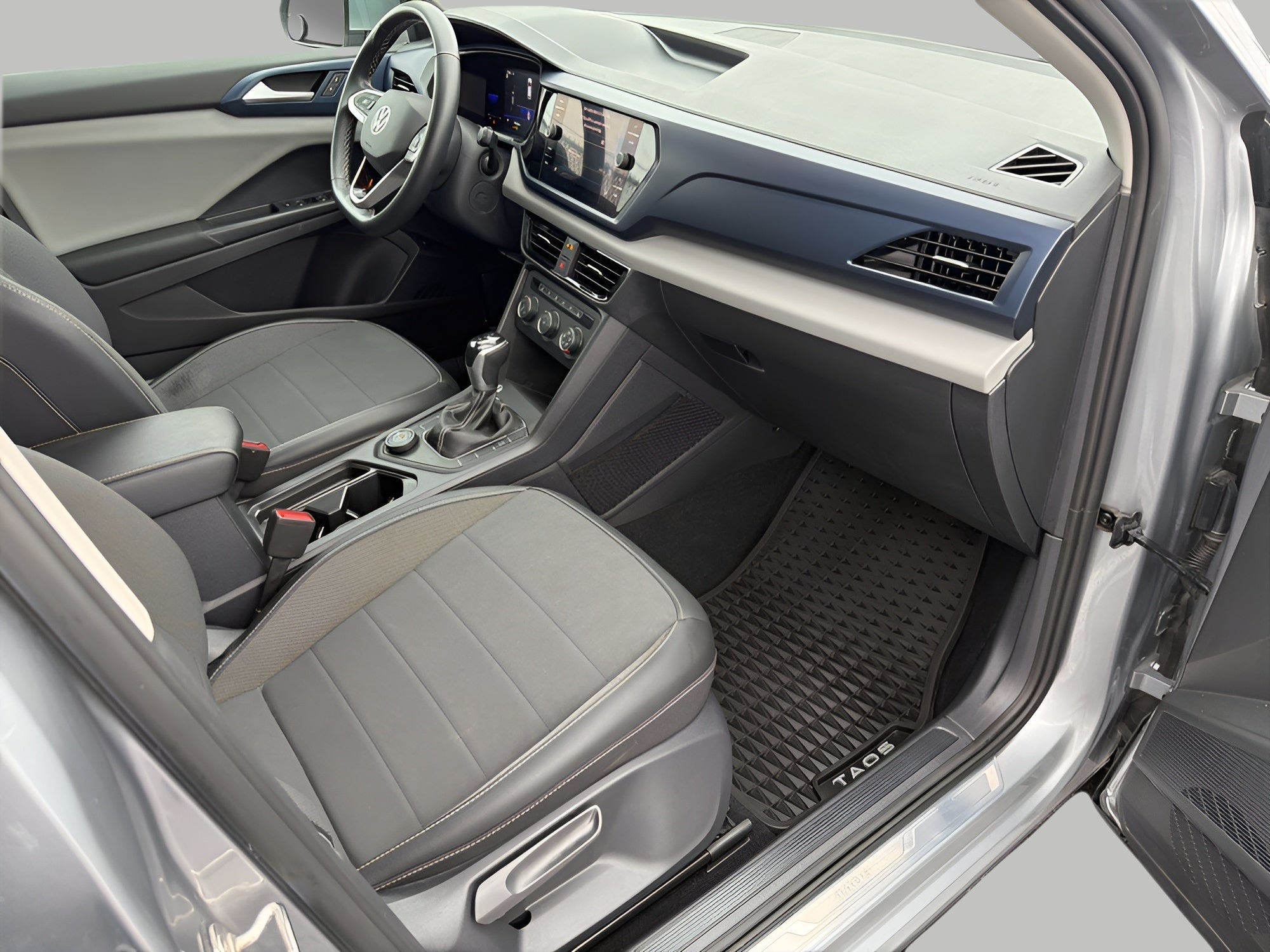 2022 Volkswagen Taos SE 4MOTION