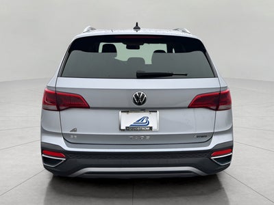 2022 Volkswagen Taos SE 4MOTION