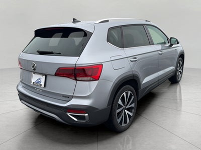 2022 Volkswagen Taos SE 4MOTION