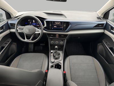 2022 Volkswagen Taos SE 4MOTION