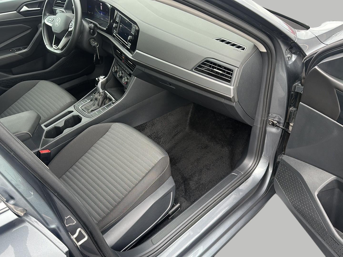 2024 Volkswagen Jetta S Auto
