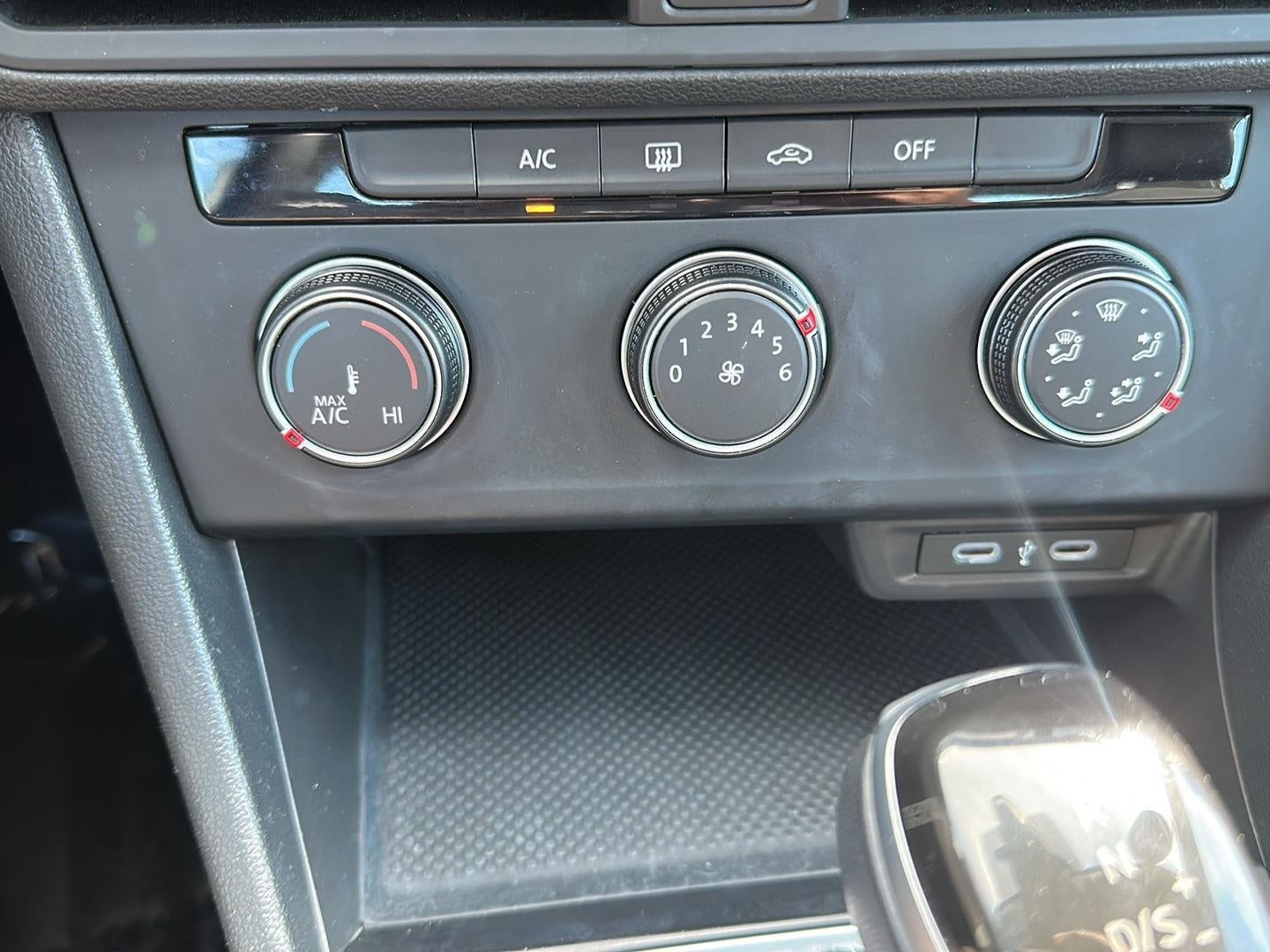 2024 Volkswagen Jetta S Auto