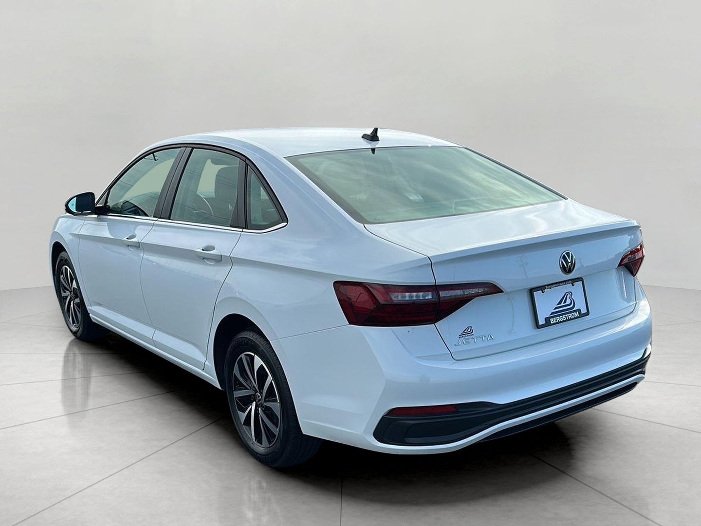 2024 Volkswagen Jetta S Auto