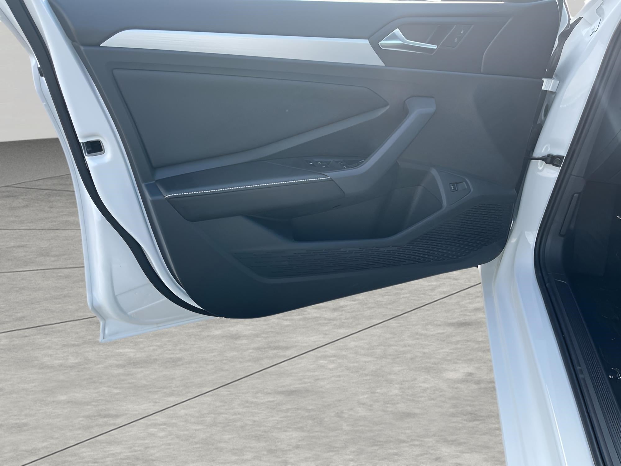 2025 Volkswagen Jetta S Auto