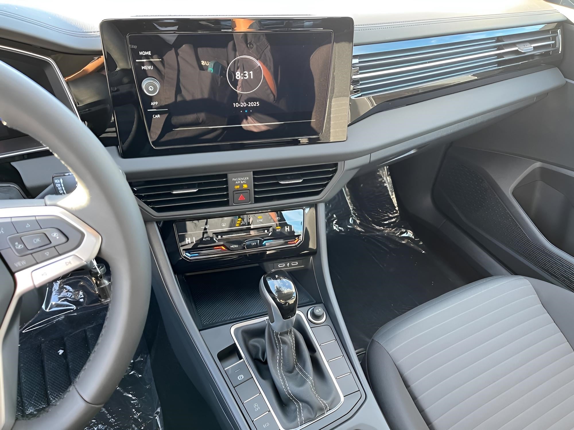 2025 Volkswagen Jetta S Auto