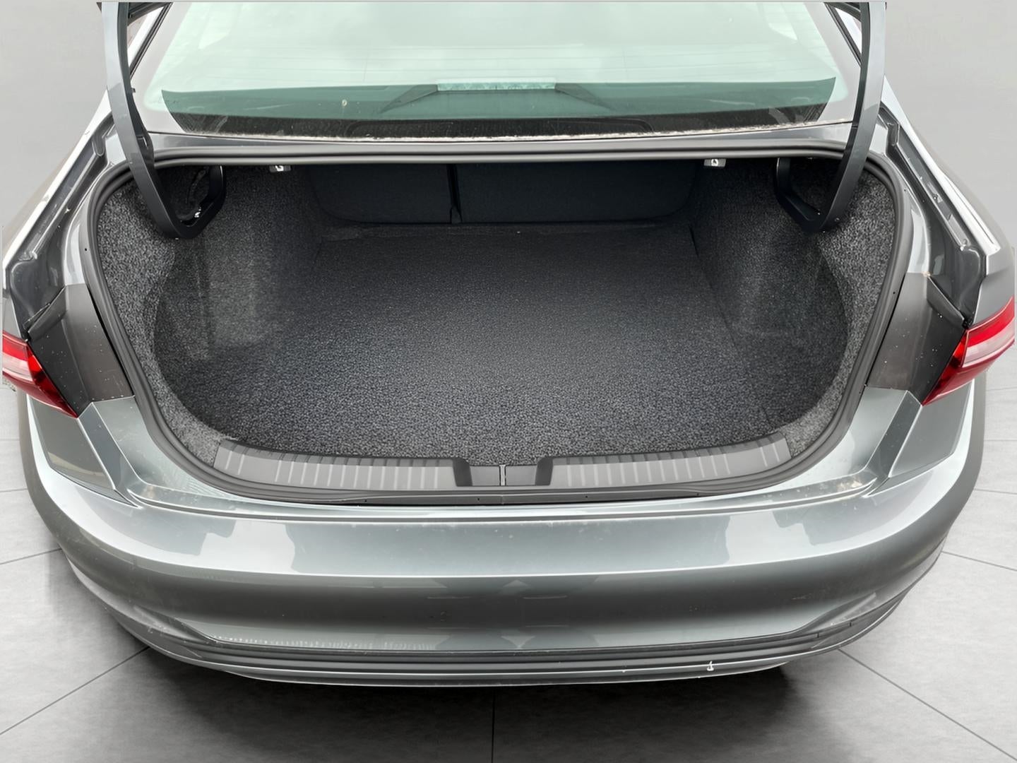 2025 Volkswagen Jetta S Auto