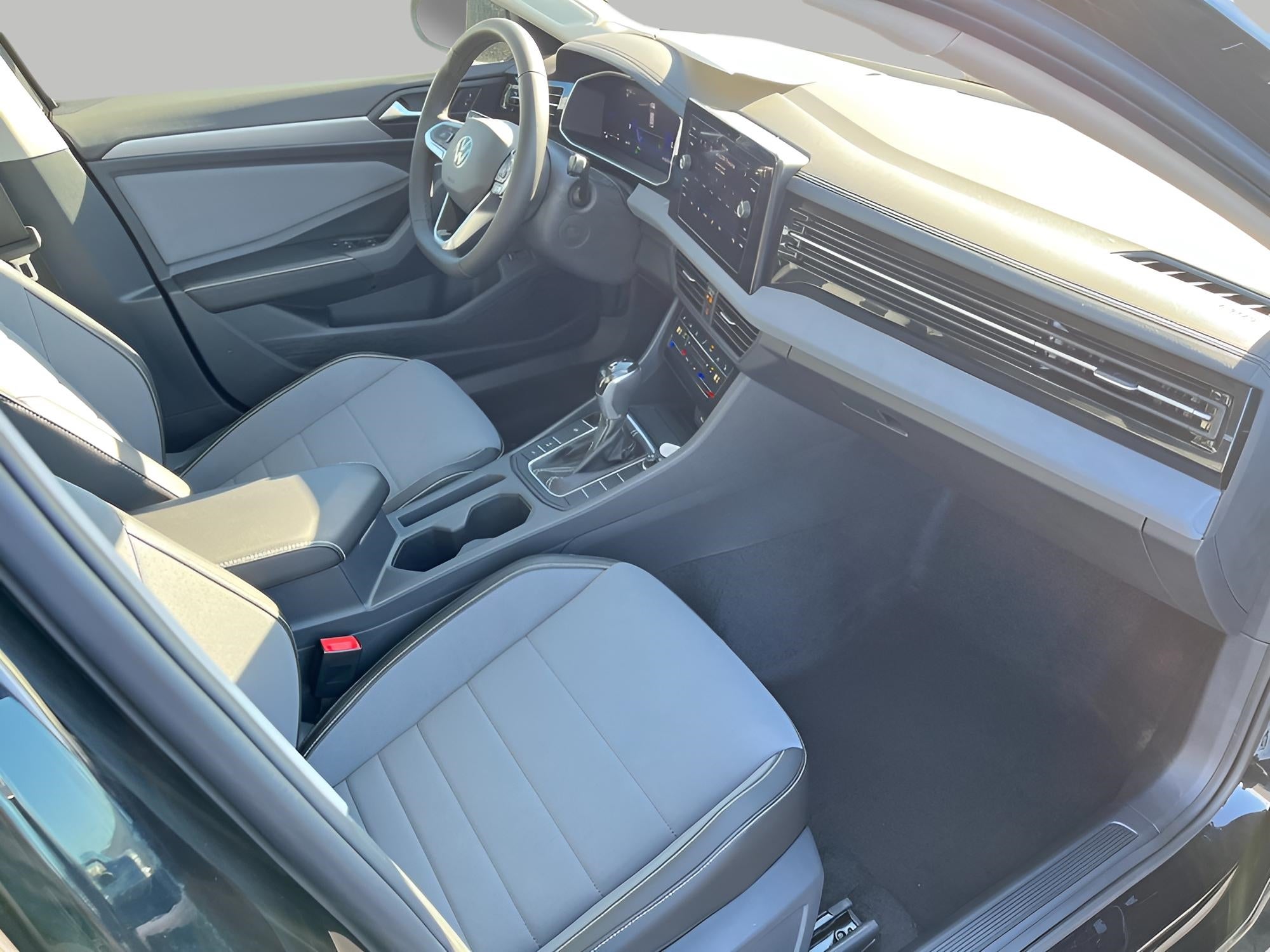 2026 Volkswagen Jetta SE Auto