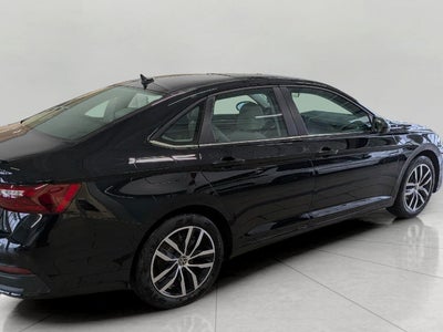 2026 Volkswagen Jetta SE Auto