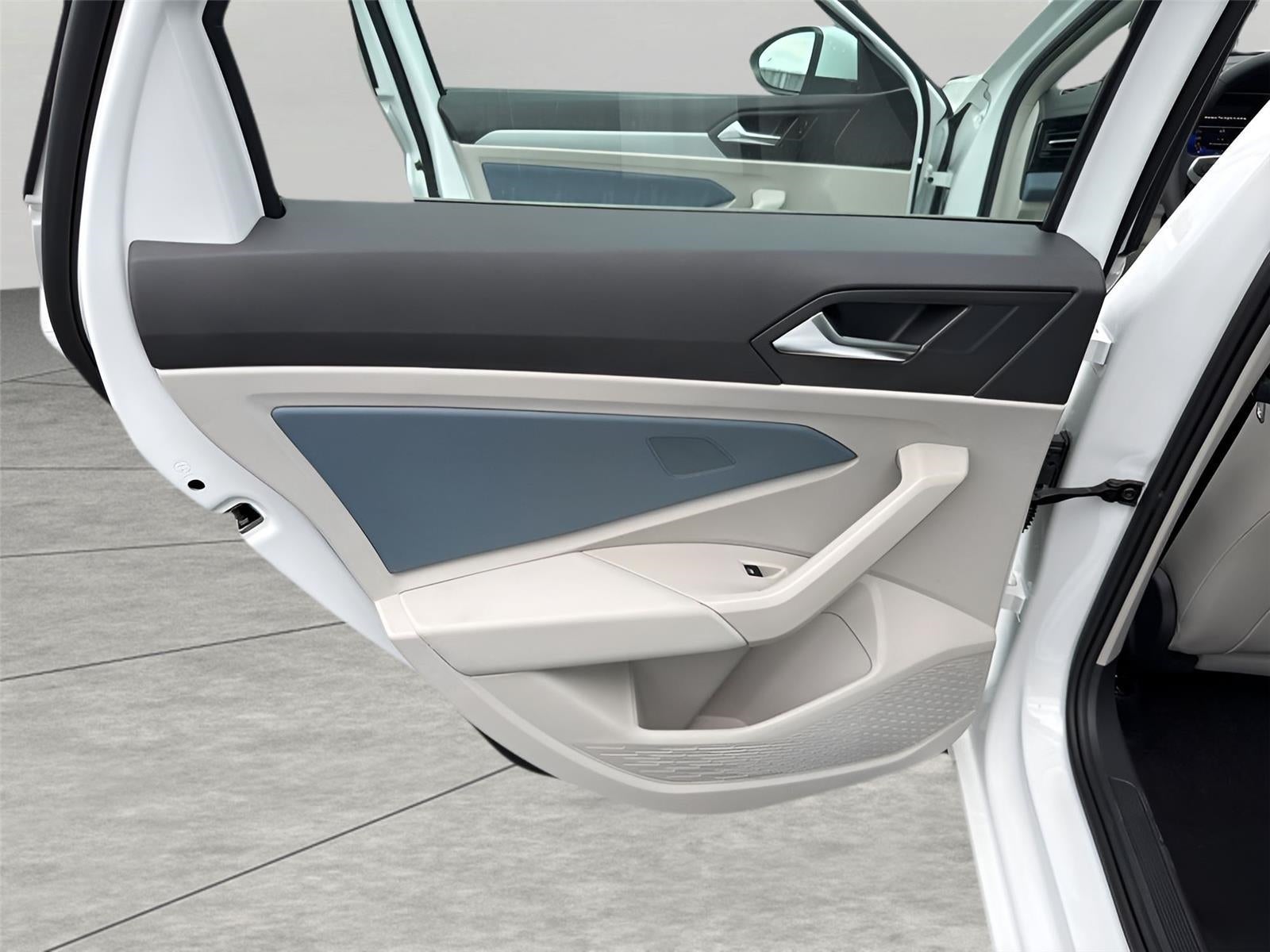 2026 Volkswagen Jetta SE Auto
