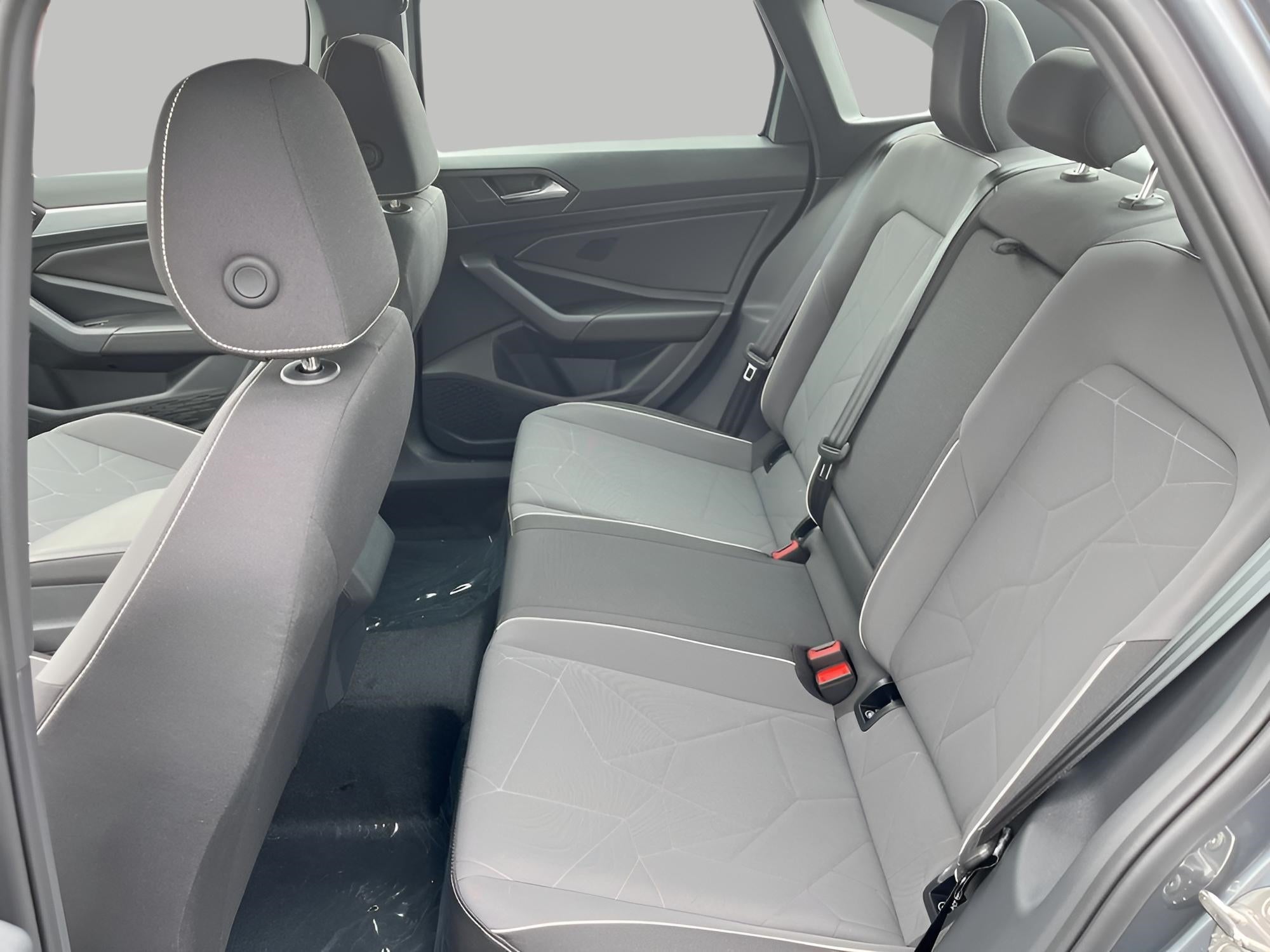 2025 Volkswagen Jetta Sport Auto