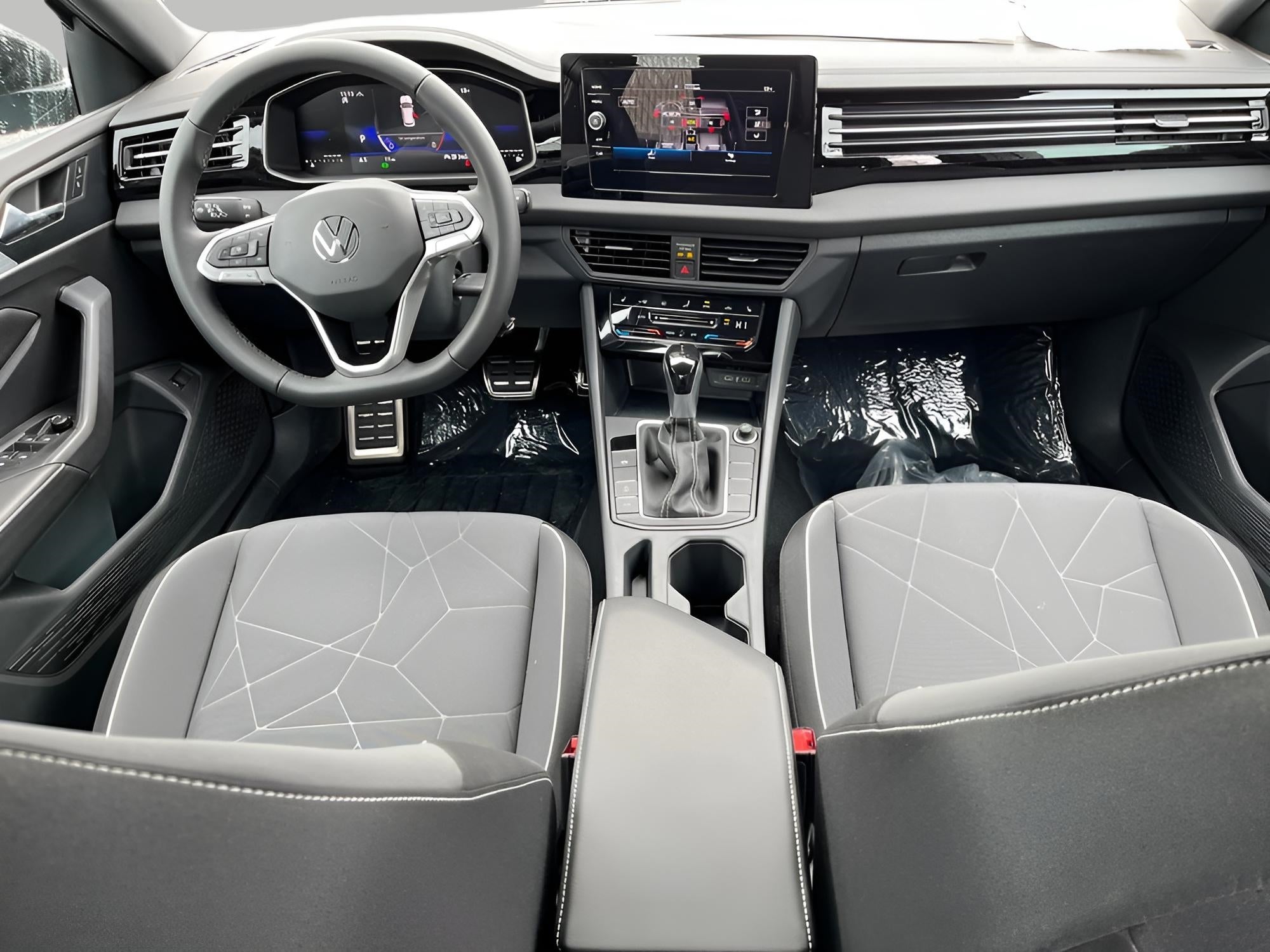 2025 Volkswagen Jetta Sport Auto