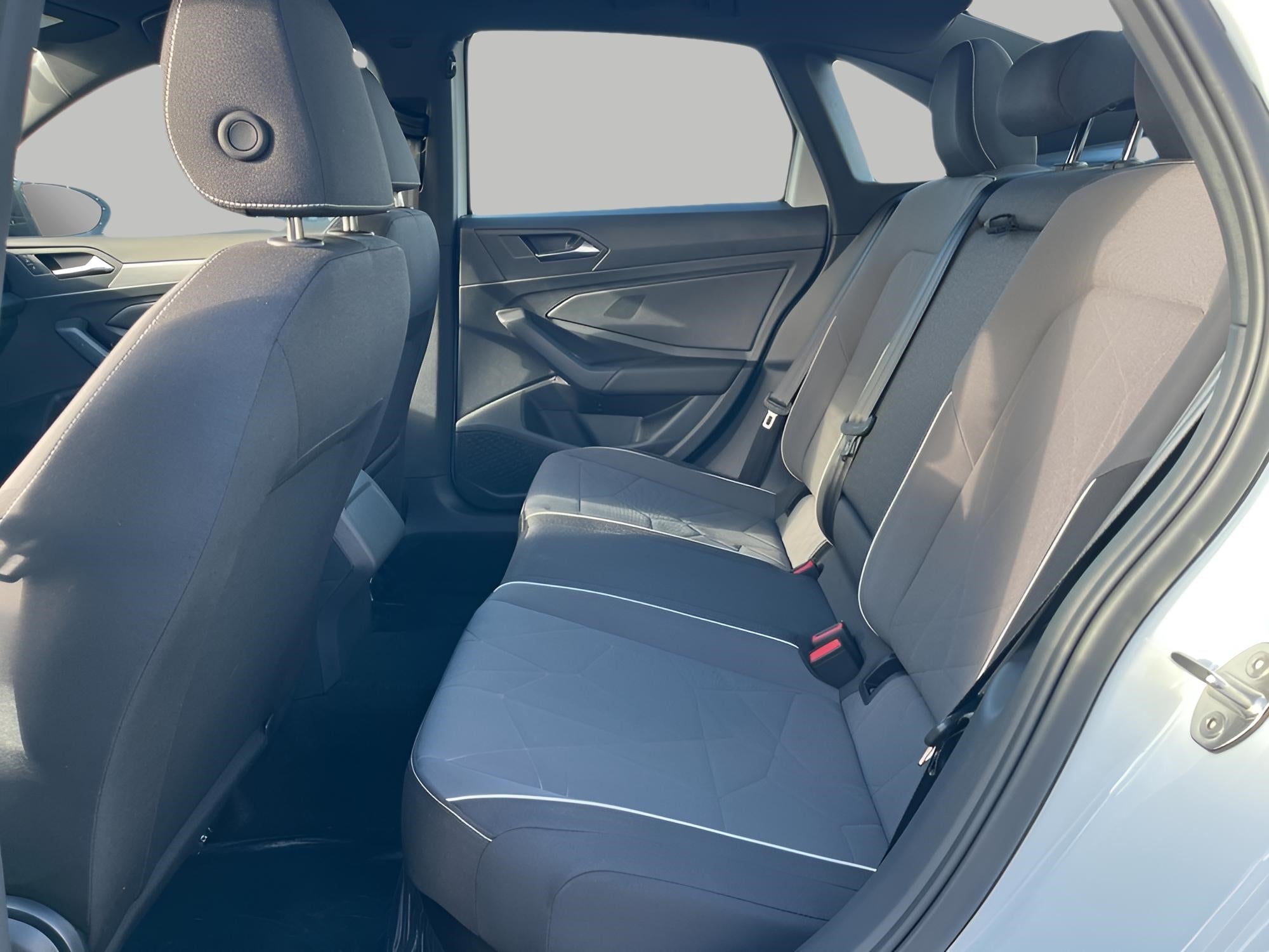 2025 Volkswagen Jetta Sport Auto