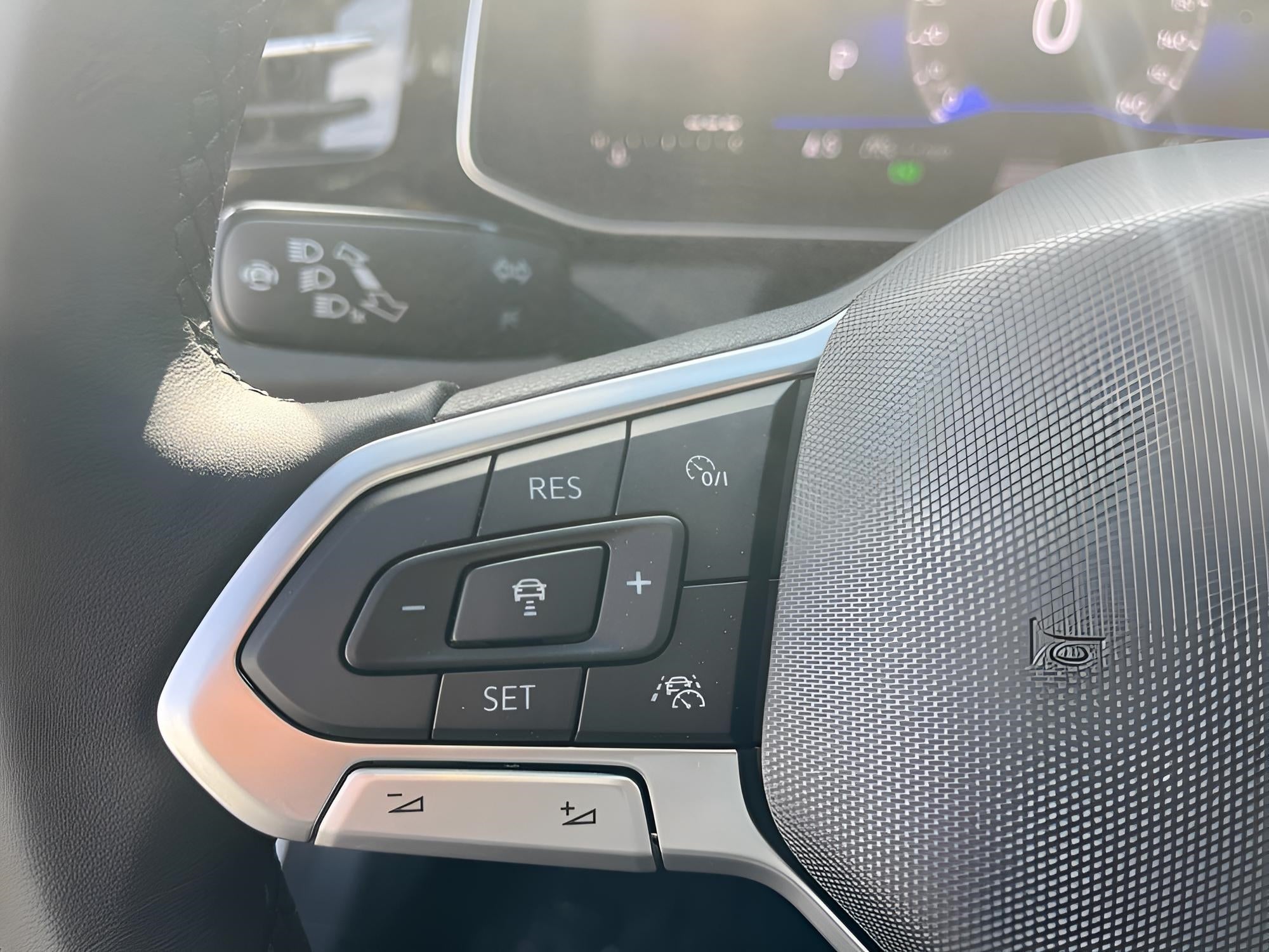 2025 Volkswagen Jetta Sport Auto