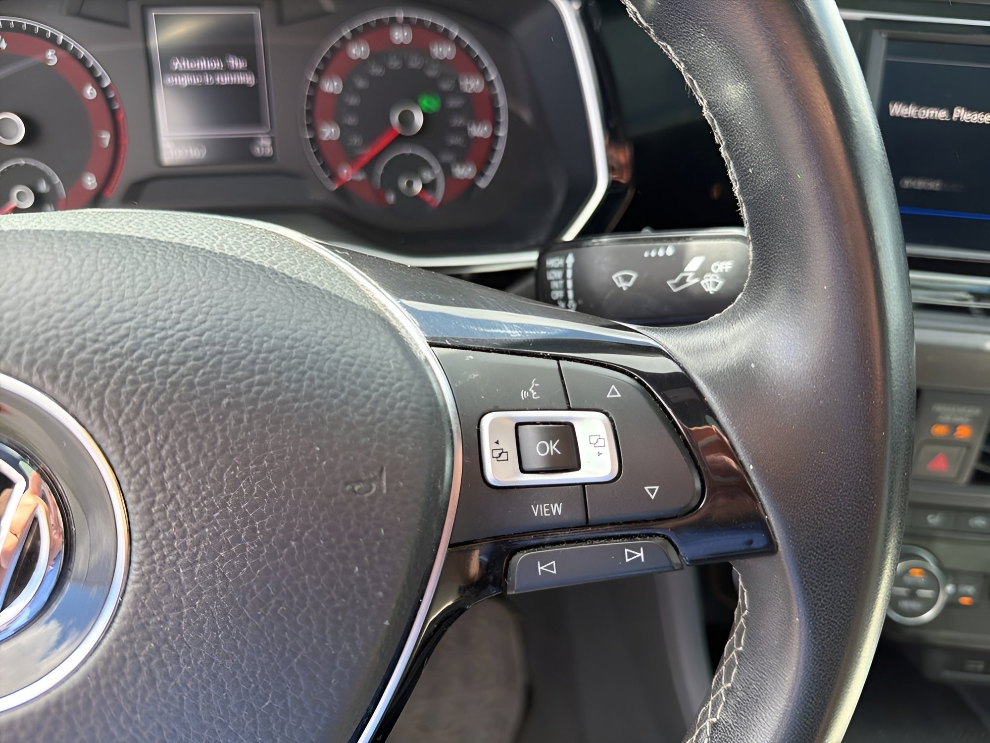2021 Volkswagen Jetta R-Line Auto