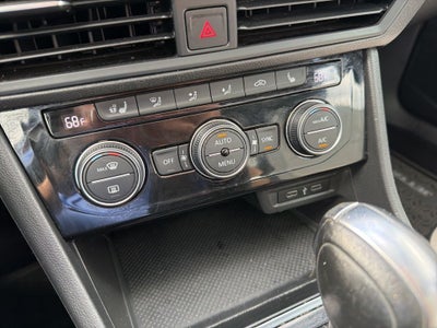 2021 Volkswagen Jetta R-Line Auto