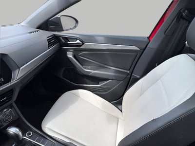 2021 Volkswagen Jetta R-Line Auto