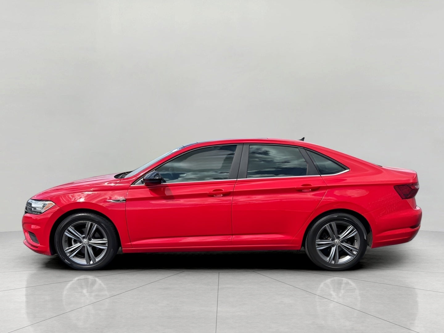 2021 Volkswagen Jetta R-Line Auto