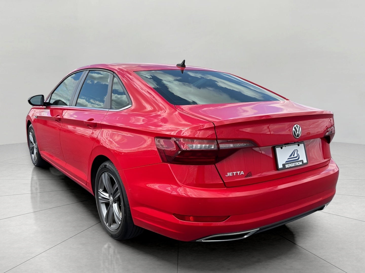 2021 Volkswagen Jetta R-Line Auto