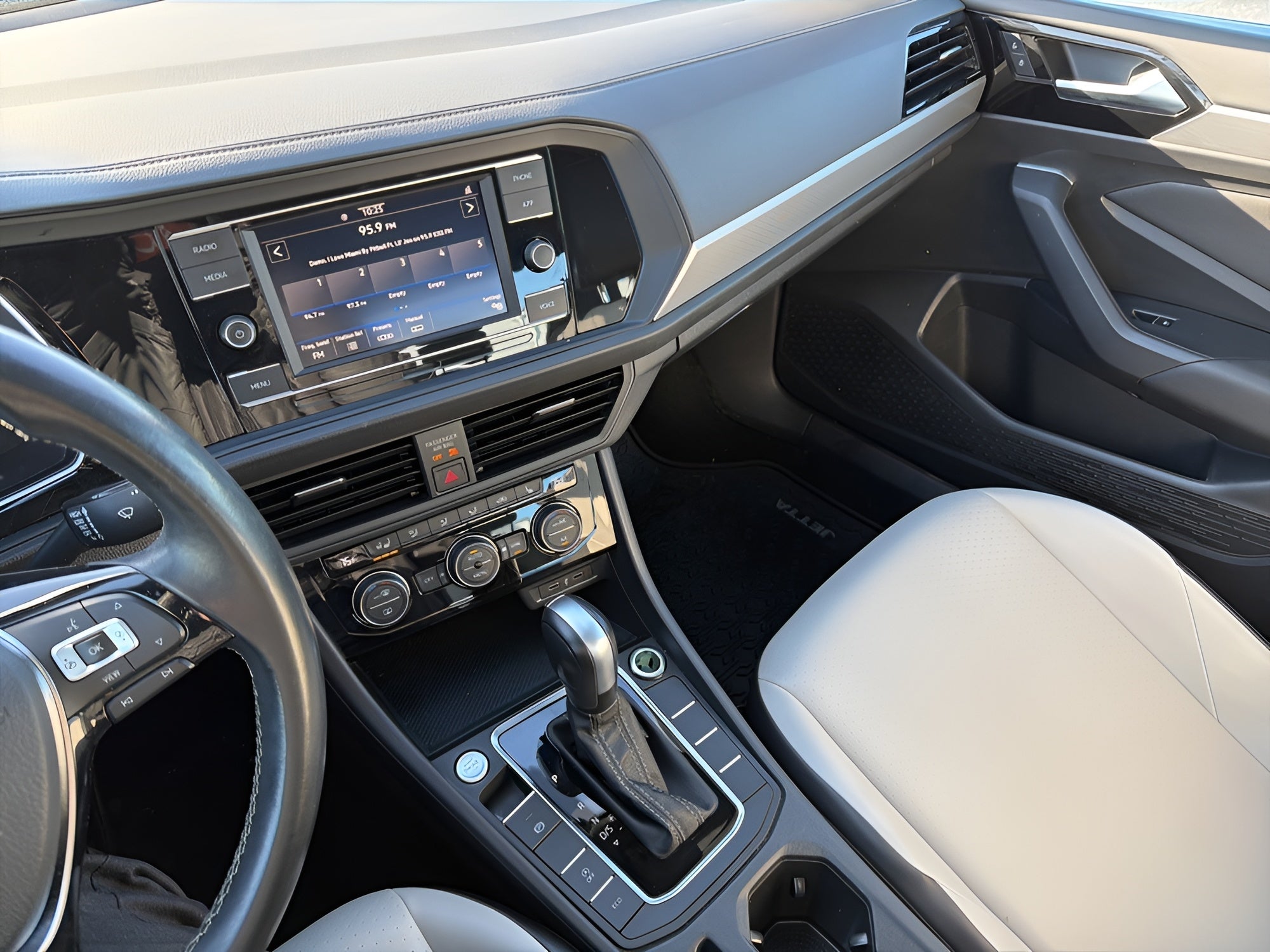 2021 Volkswagen Jetta 4DR CAR