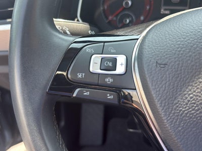 2020 Volkswagen Jetta R-LINE