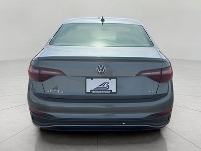 2022 Volkswagen Jetta SE Auto