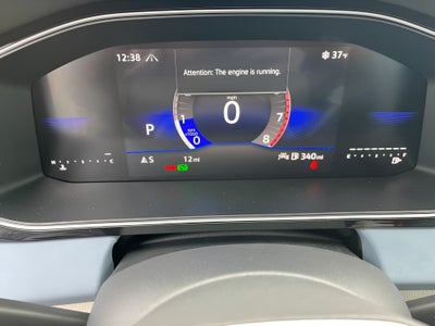 2025 Volkswagen Jetta SE Auto